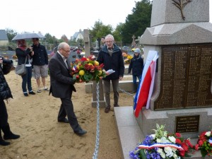 8  11 novembre 1913. Inauguration du monument aux morts enrichis de nouvelles plaques commémoratives. (800x600)